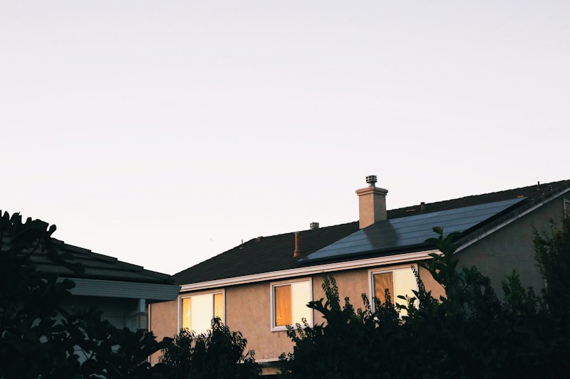 Brown and white concrete house